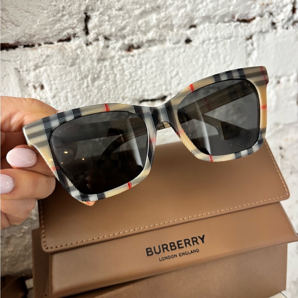 Burberry Plaid Beige and Black Square Sunglasses with Dark Lenses